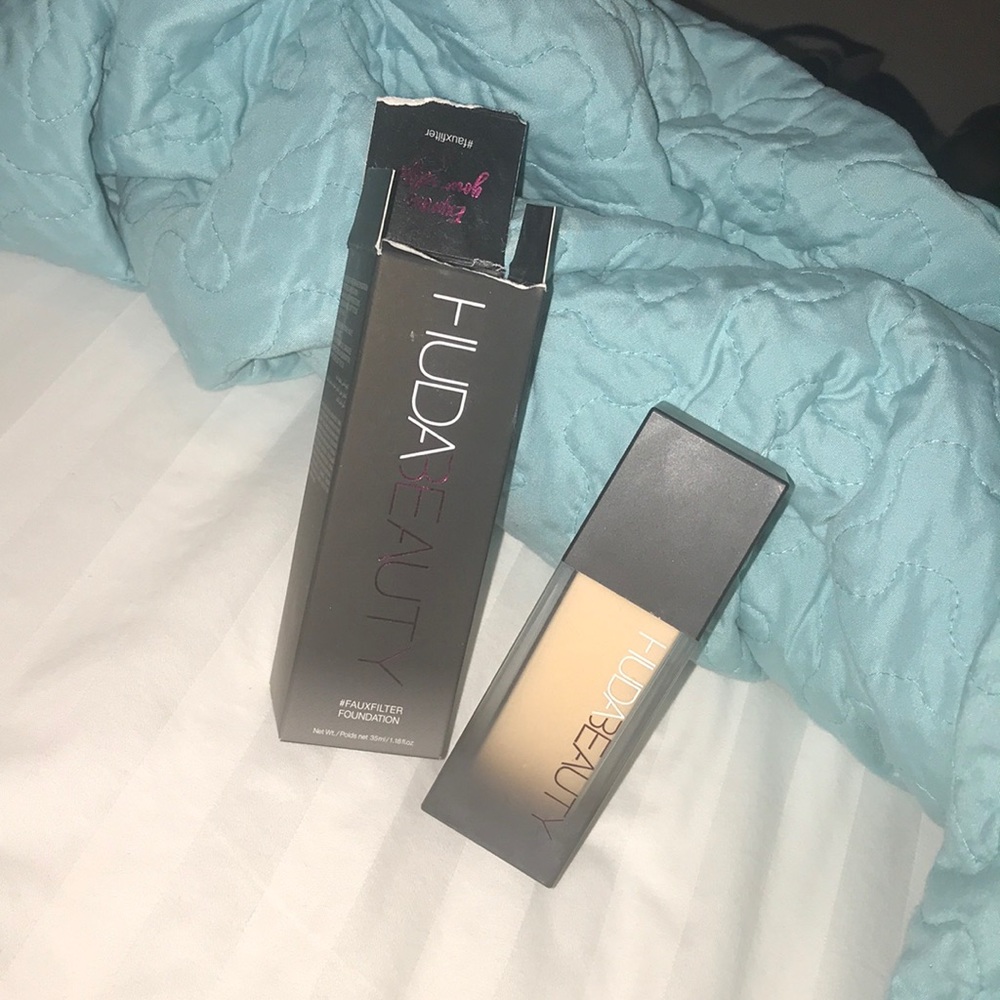 Huda Beauty Foundation